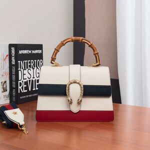 Gucci Women Pre-Loved Bag Very Good Condition